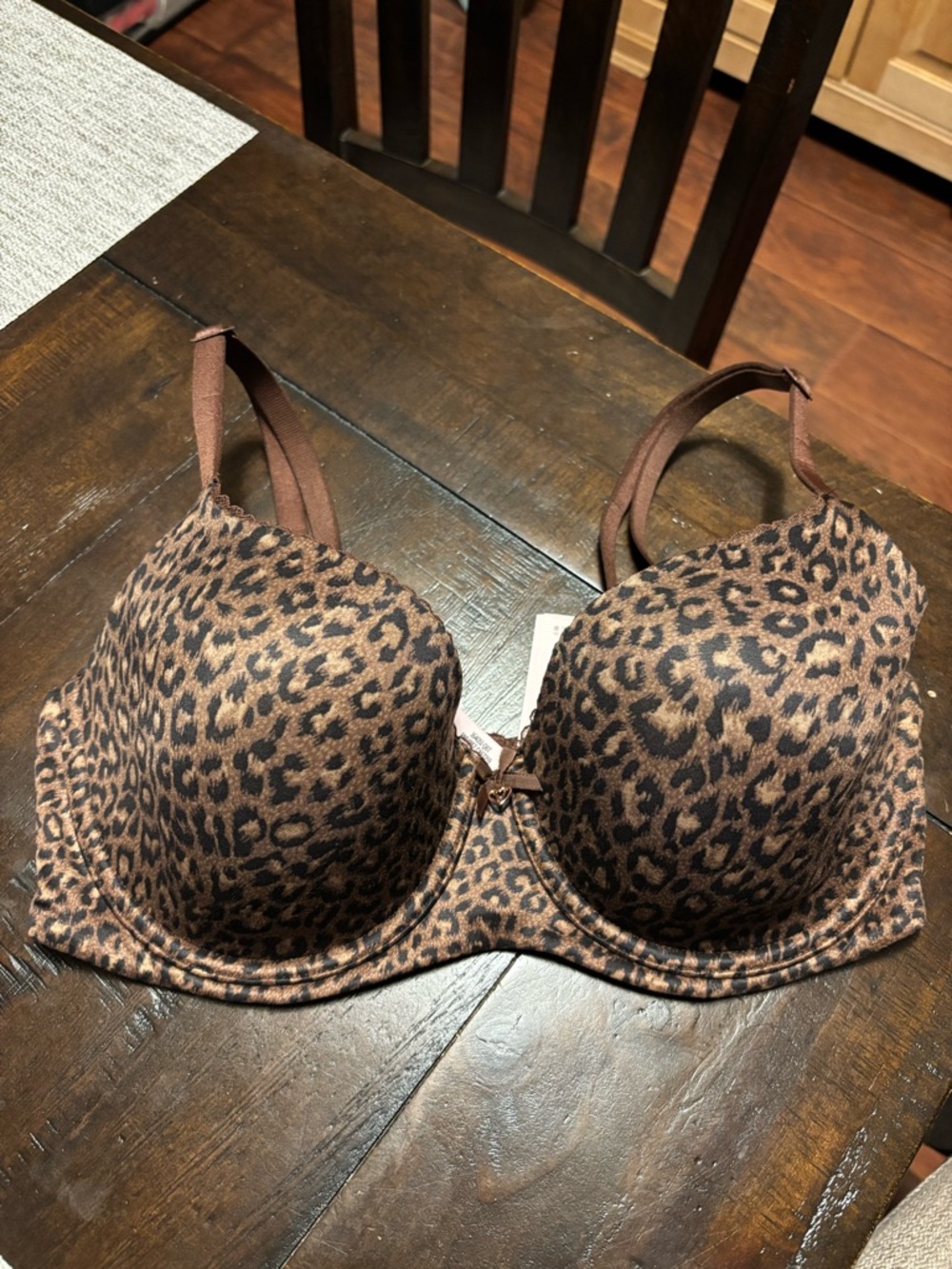 Victoria's Secret Leopard Print T-Shirt Bra - Brown/Black lightly lined demi